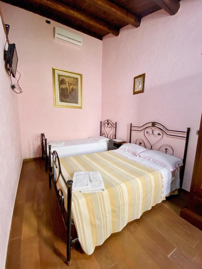 Domos Antigas Bed and Breakfast Bottidda Eksteriør billede